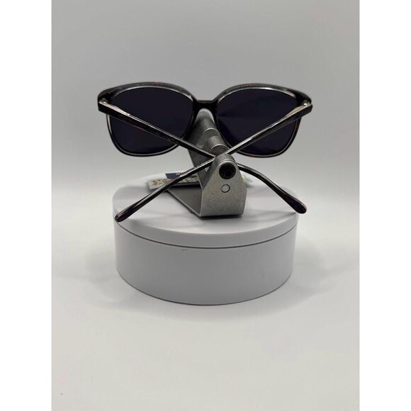 True Vintage Sunglasses | NOS | Women\'s Squared Plastic Style Grey Sun Lens #831 main image 4